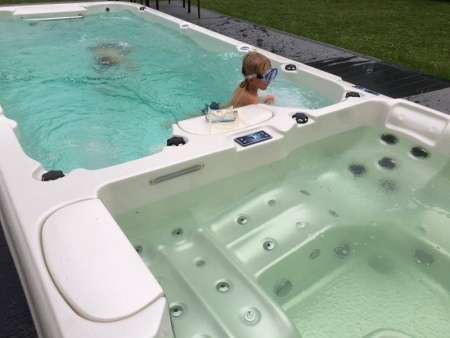 СПА бассейн с противотоком Bigeer Леоне BG-6609 СПА бассейн с противотоком Bigeer Леоне BG-6609